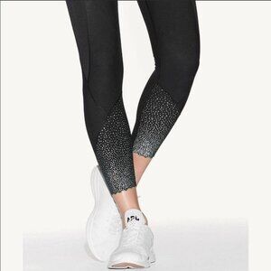 Lululemon right stuff reflective leggings